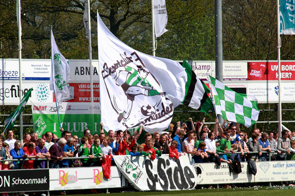 Excelsior '31 - SC Genemuiden (Foto Helmich Lubberts).